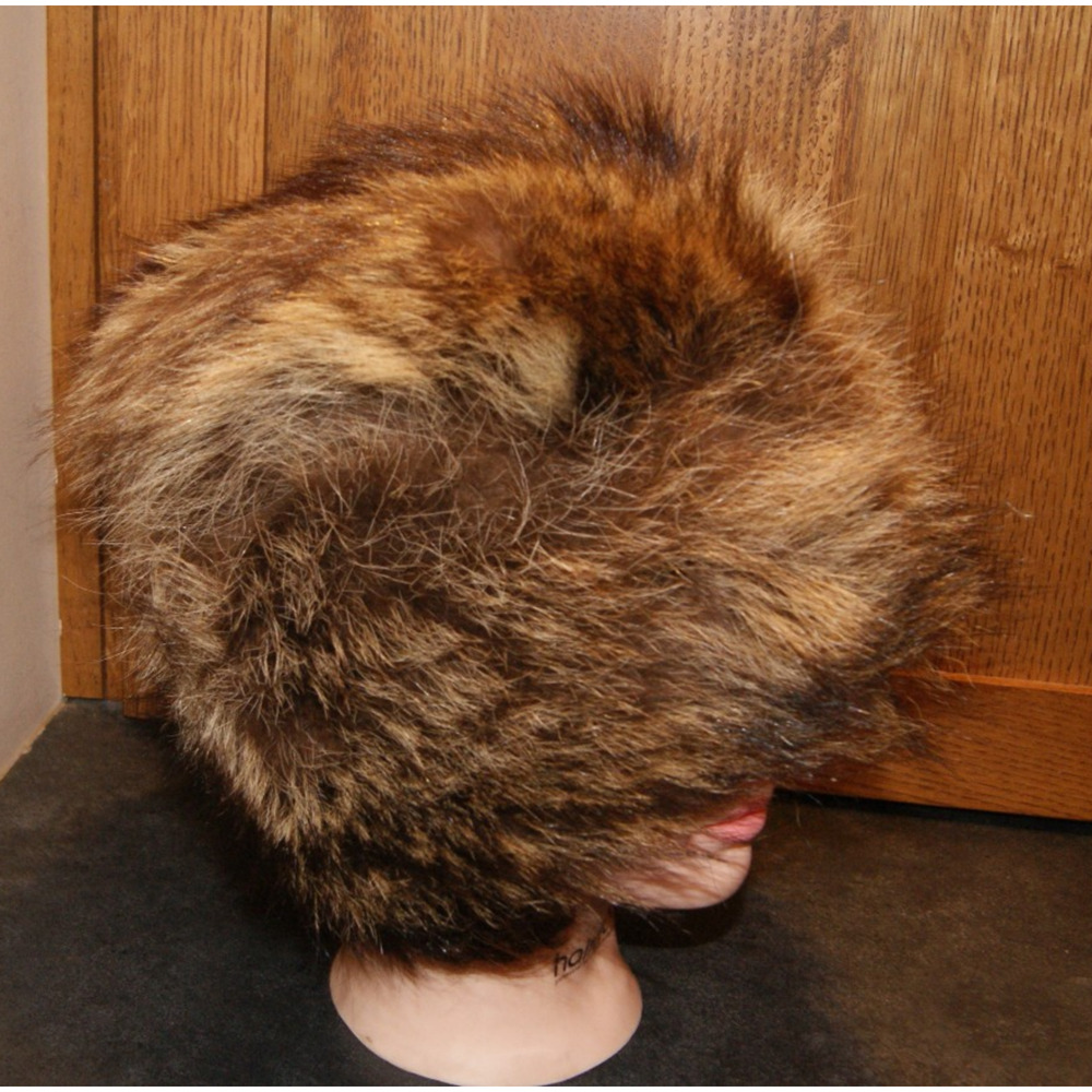 Vintage 50s 60s Fox Fur Pillbox S/M Quilt Lined Strong & Fisher LTD England